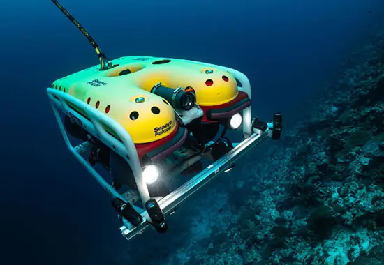 The Role of ROVs in Underwater Exploration and the Importance of High-Precision Optics